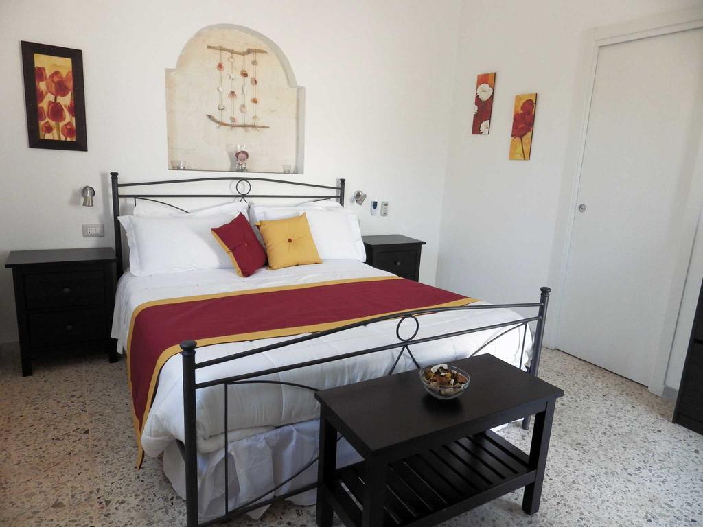 B&B Le Vele Maruggio Extérieur photo